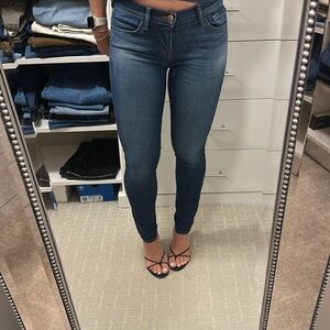 Excellent condition J Brand skinny jeans.